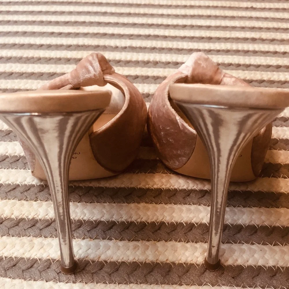 Giuseppe Zanotti Light Pink Velvet Heels Size 37.5 - Picture 11 of 12